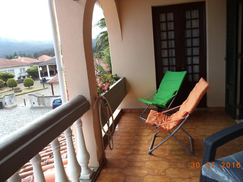Hospedagem Casa Do Largo Hotel Santo da Serra Esterno foto